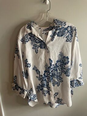 Chicos sz 2 100 percent linen floral shirt